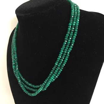 Tri Vrstvy Klasické Vintage Prírodného Kameňa Šperky vyrábané Ručne Ušľachtilý Zelené Smaragdy Červené Rubíny Perličiek Strand Náhrdelník ( dĺžka 45cm)