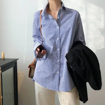 Modrej a Bielej Pruhované Tričko Žena Dlhým rukávom 2021 Jarné Šaty Nové kórejská Verzia Voľné Neutrálne Priateľ Top 986