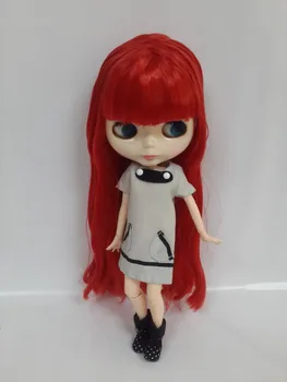 Dievča bábika s ryšavými vlasmi (REDG 661)