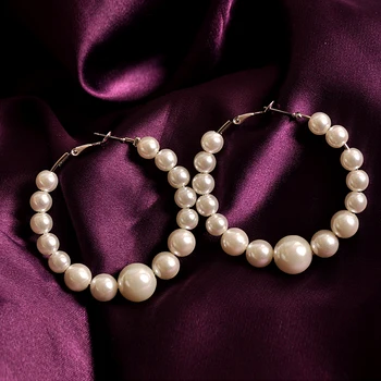 Horúce nový štýl populárnej lady šperky veľkoobchod dievča narodeninovej party pearl vyhovovali package okrúhle náušnice doprava zadarmo